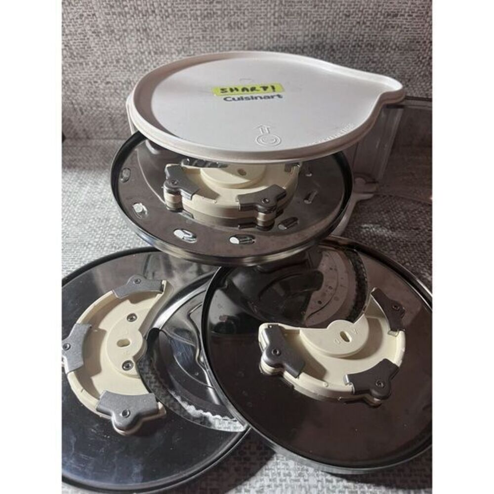 Cuisinart‎ DLC-DH/DLC-DHC Food Processor 3 Disc Holder, w/3 DLC-7 Disc's!   -B1